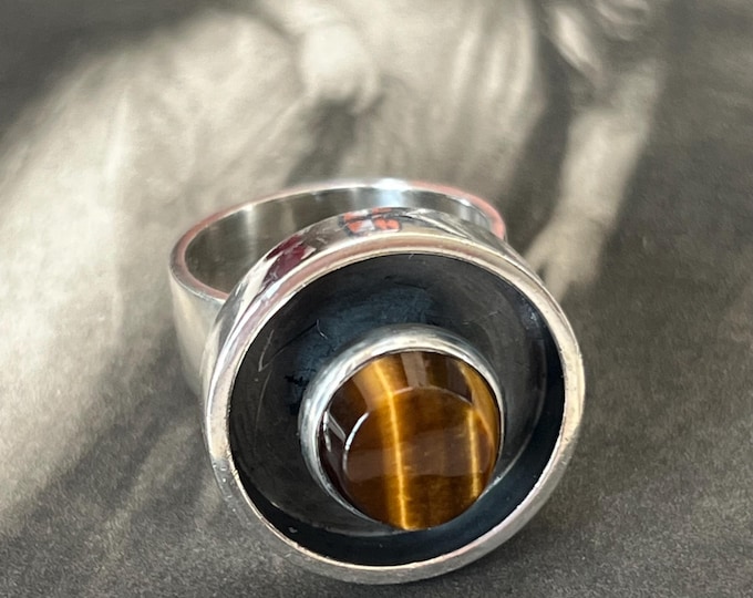 Kupittaan Kulta Tiger's Eye Ring, Vintage Finnish Modernist Silver Jewellery, 1970s Scandinavian Statement Ring
