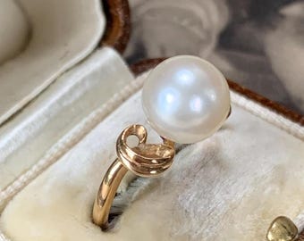 Vintage Mikimoto 14ct Gold Pearl Ring – 8mm Cultured Pearl – Circa 1950s–60s – Size UK G