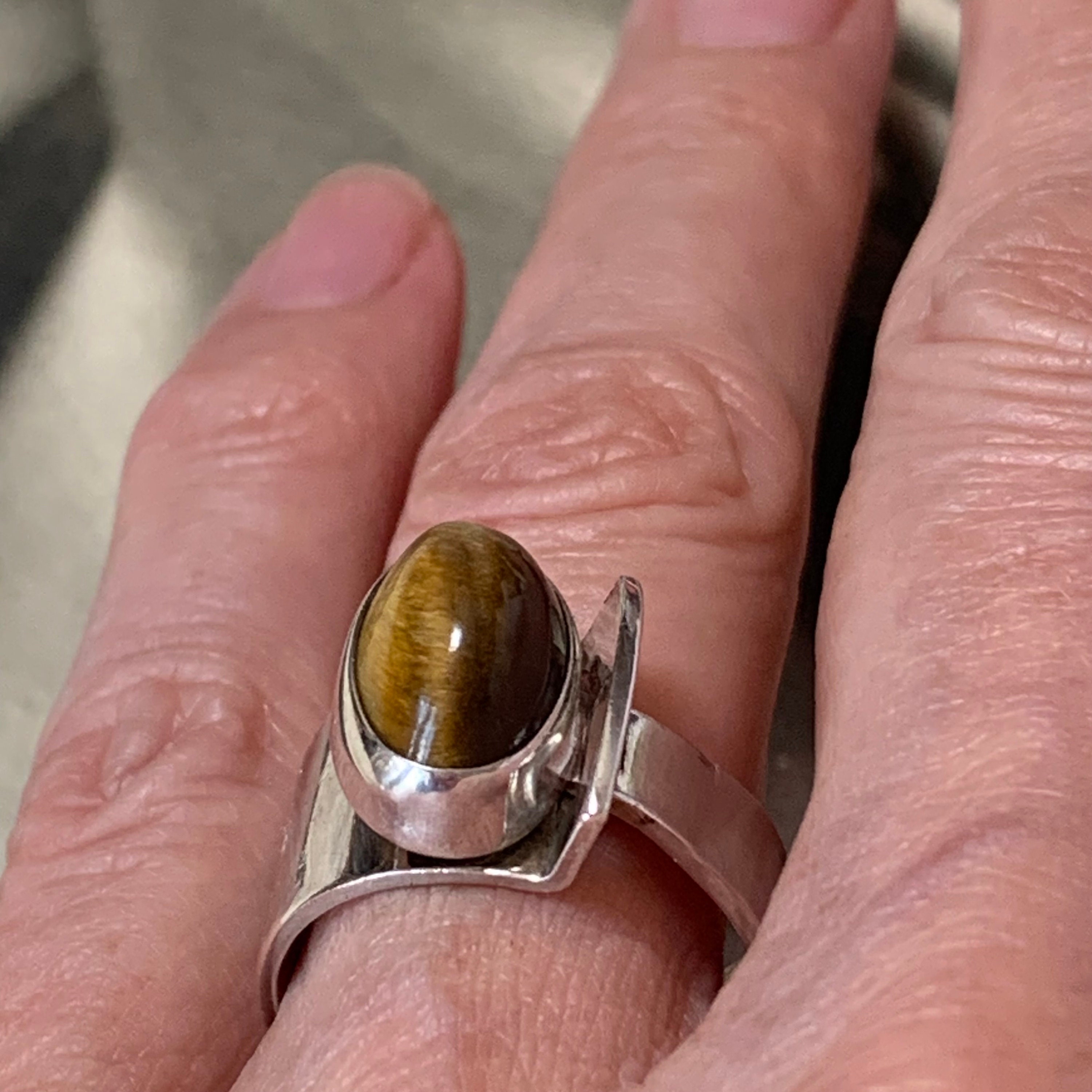 Art Deco Tigers Eye Cabochon Silver Ring By Finnish Designer Tuntematon Okand Pori Dates 1923