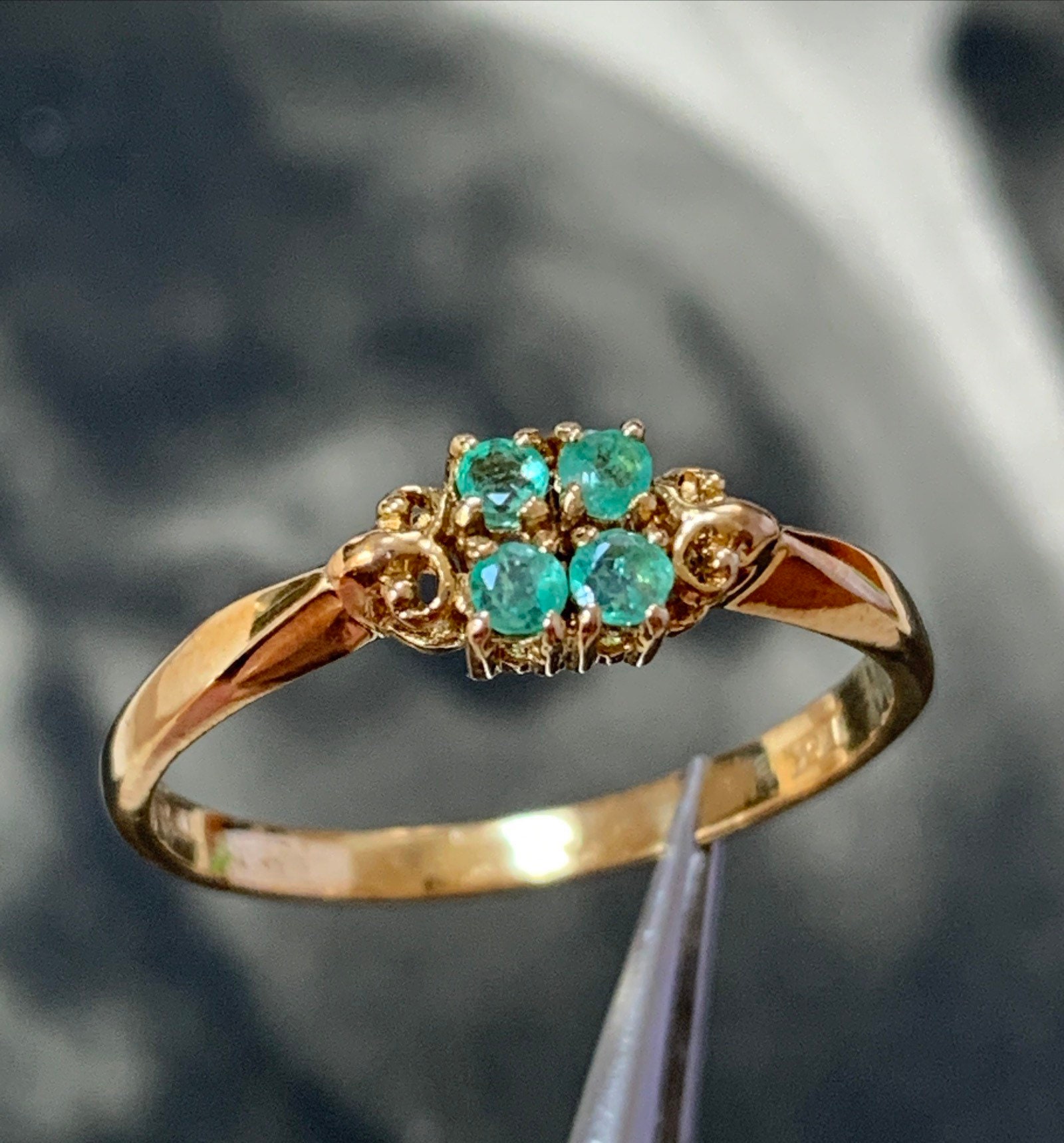 Vintage 9Ct Gold Emerald Ring 4 Stone Square Cluster Hallmarked. A Lovely Vintage Emerald Ring Set With X Round Facet Cut Stones