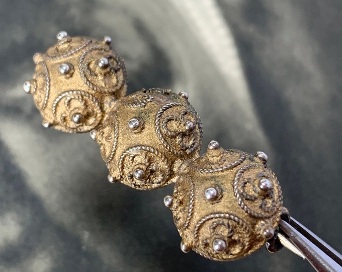 1914 Scandinavian Silver Brooch. Trilogy brooch crafted by the renowned Swedish designer Carl Gustav Hallberg