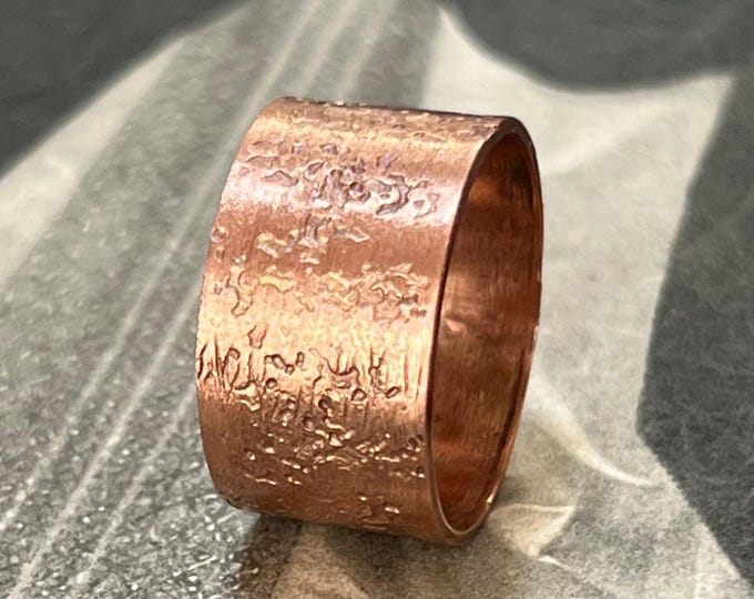 Handmade Pure Copper Ring | 12mm Wide Textured Band | Made in England | size V
