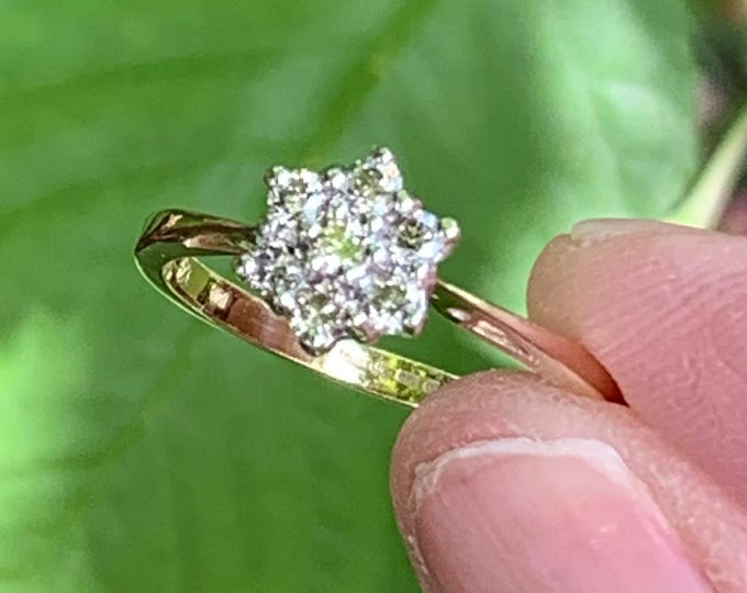 Vintage 9ct Gold Diamond Daisy Cluster Ring 0.25 Carat Engagement Ring 7 Diamond Flower Ring Birmingham Hallmarked Size N UK 6.5 US