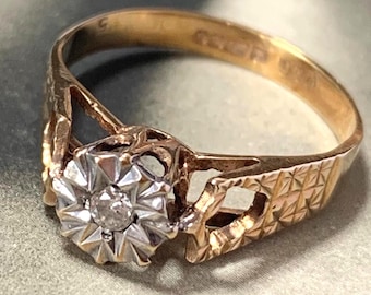 1978 Vintage 9ct Gold Diamond Ring: English Hallmarks, Size K/5.125