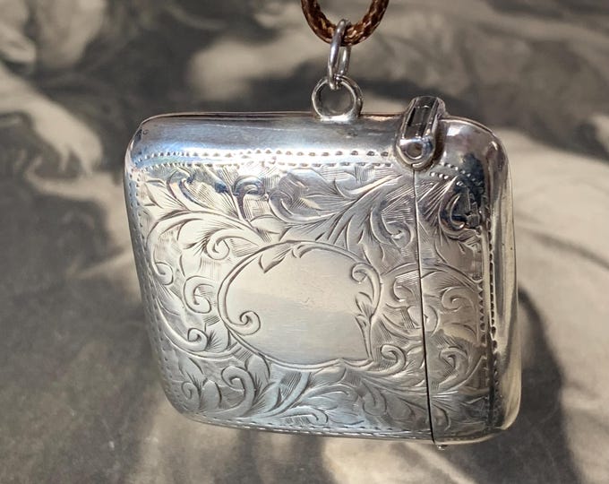 1911 Forget-me-not silver vesta case pendant for chain or necklace strap. Antique pendant necklace British hallmarks , 26 grams