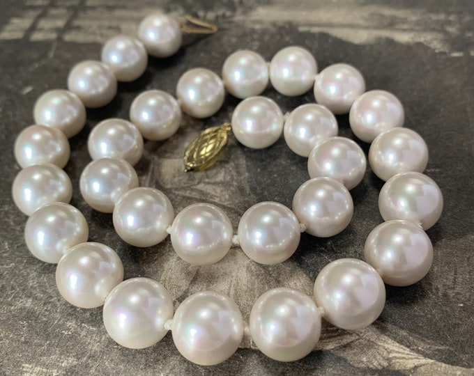 Vintage Faux pearl necklace |9ct gold oval diamond engraved clasp | Large 12.5mm pearl beads | 41.5 cm choker princess  length