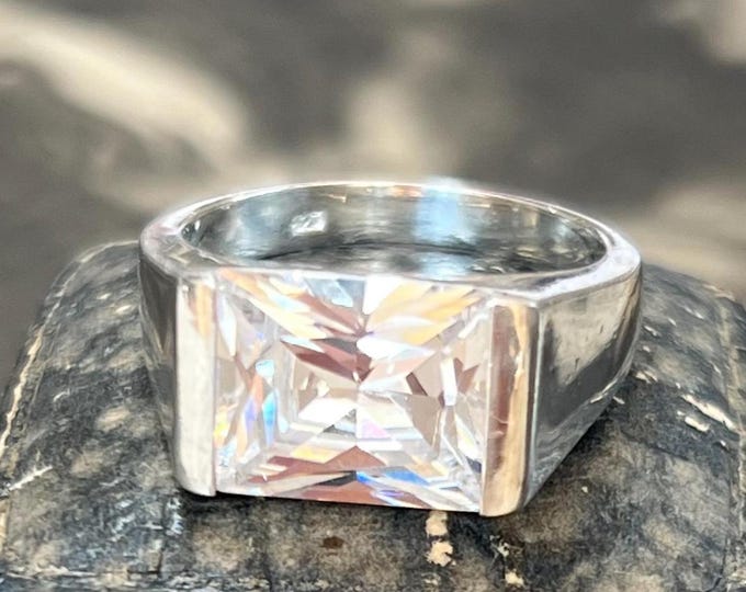 Vintage Silver Rock Crystal Radiant Cut Ring 1980s Sterling 925 Statement Jewellery size S, size 9 1/8th US.  9.32 grams
