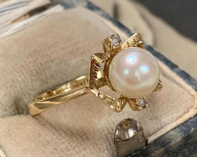 Vintage 18ct Gold Diamond & Akoya Pearl Cocktail Ring - 1950s