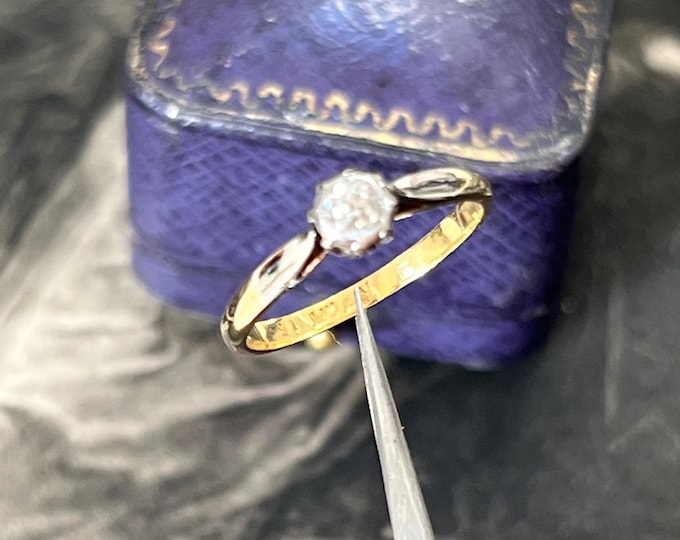 Art Deco Old Mine Cut Diamond Ring – 18ct Gold & Platinum – Antique Engagement Solitaire – UK M
