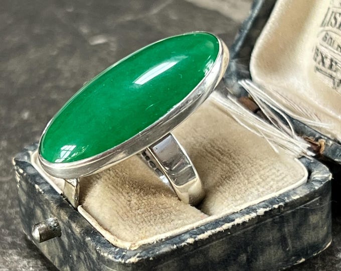 Vintage Silver Chrysoprase Statement Ring, Large Bezel Set Cabochon, Birmingham Hallmarked 925 Ring, circa 2000s, Ring size L, 5 1/2 US