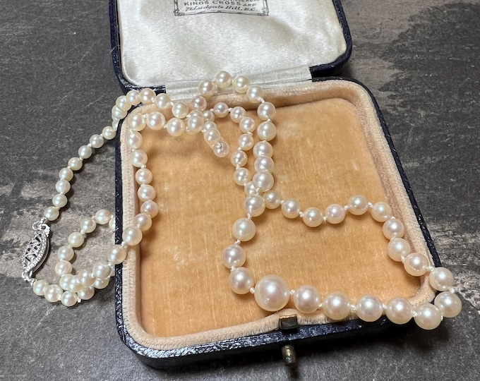Art Deco Princess Length Saltwater Cultured Pearl Necklace with 14k white gold clasp, 18 1/2 inches long
