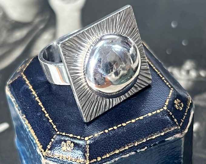 Elis Kauppi for Kupittaan Kulta Modernist Silver Ring – Finnish Sunburst Design – 1970s – UK O 1/2