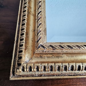 Miroir encadré vintage / Miroir à cadre feuille dor / 19ème siècle / Miroir Biedermeier image 1