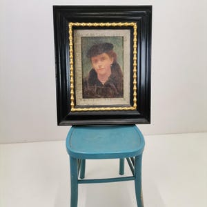 Lady with hat, oil painting with gold-leaf frame / 20th century decor / Framed vintage painting