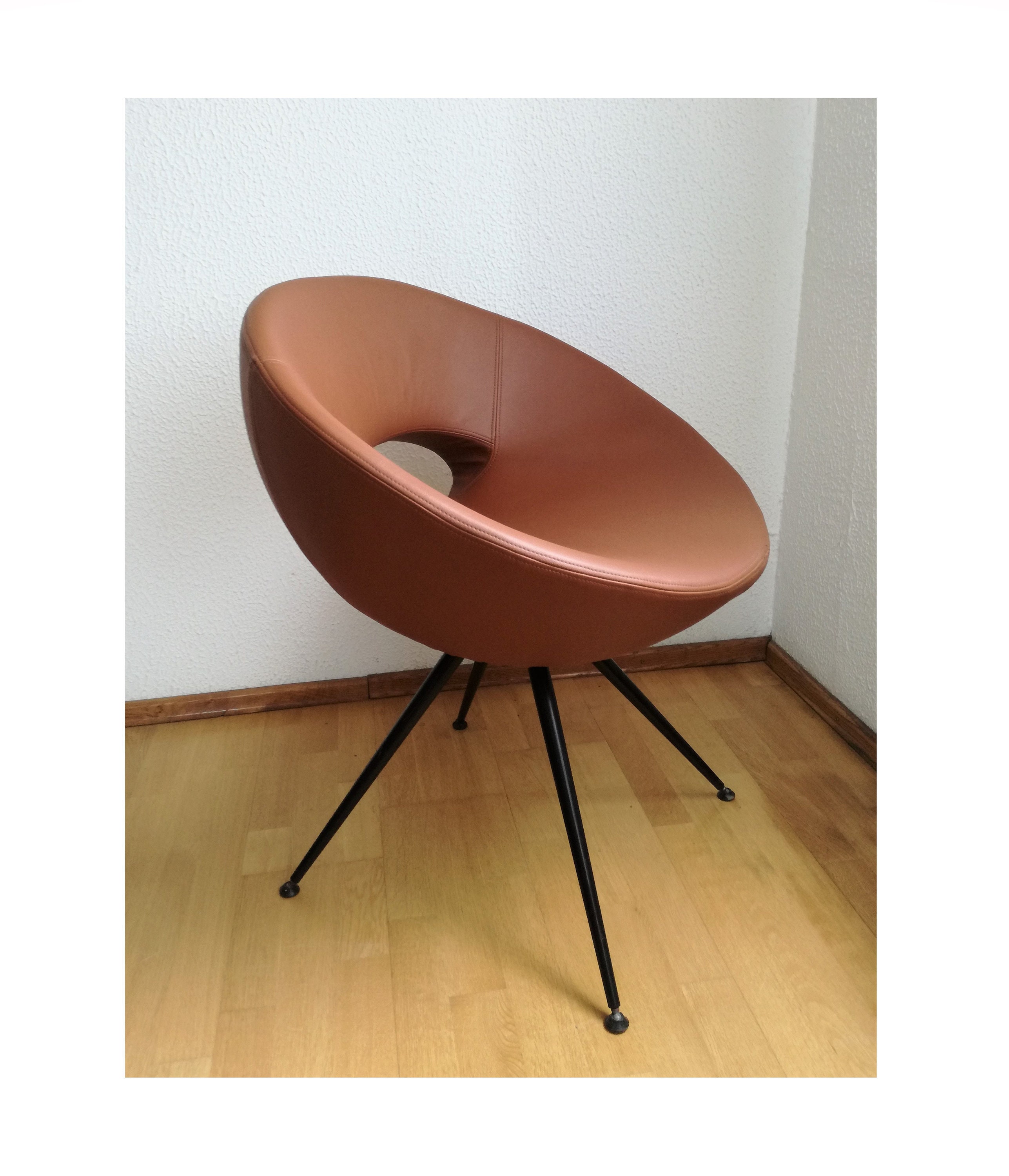 Vintage Round Lounge Chair / Muted Cognac / Faux-leather / 80s - Etsy