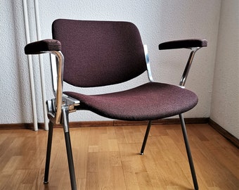 Vintage DSC 106 chair by Giancarlo Piretti for Castelli / Mid-century stacking chair / 1960s Italian design armchair