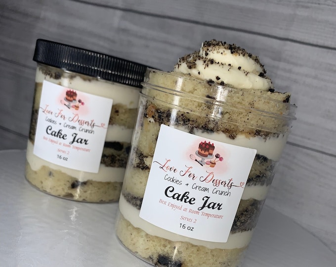 Cookies & Cream Crunch Cake Jar