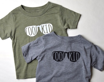 Cool Kid Toddler Sunglasses Te // T-shirt per bambini serigrafata grafica, T-shirt grafica alla moda per i più piccoli, maglietta per bambini cool, divertente t-shirt per bambini