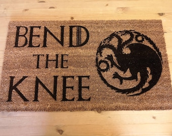 Game of Thrones Inspired Bend The Knee Door Mat with Targaryen Sigil - GoT Gift Doormat