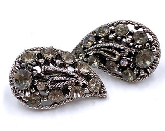Vintage Clip on Climber Earrings Gray Rhinestones Silver Tone Setting / Vintage Costume Jewelry