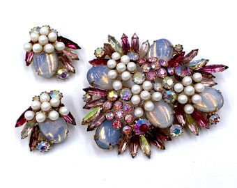 Vintage Unsigned Alice Caviness Brooch Lots of Pink... Rhinestones Art Glass More / Vintage Costume Jewelry