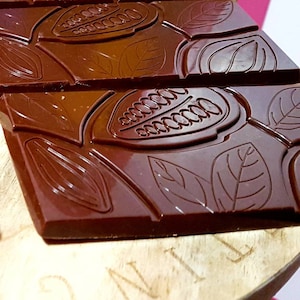 Almond RAW &quot;milk&quot; Christmas Chocolate