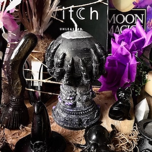 Witch’z Scrying Crystal ball Candle 15cm