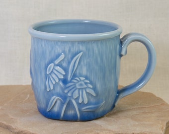 Daisy Carved Porcelain Mug - Hand Carved Ceramic Coffee Cup - Flower Carved Porcelain Cup - Blue Carved Porcelain Mug - Daisy Mug