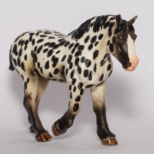 OOAK retired schleich mojo papo horse quarterhorse mare bay pinto paint with blue eyes