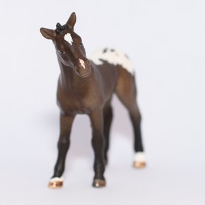 Schleich Horse Club Realistic Cheval de Selle Francais Foal Horse Figurine  - Detailed Horse Toy, Durable for Education and Imaginative Play for Girls