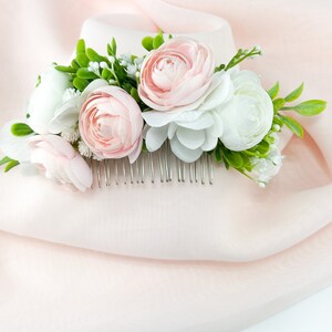BRIDE&#39;S Flower Comb, Flower Comb, Ranunculus Flower Comb, Wedding, Hair Comb, Greenery Comb, Bridal Hair Accessory, Wedding Comb, Bride