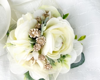 Ivory Corsage, Keepsake Wrist Corsage, Prom Corsage, Bridesmaid Corsage, Mother of the Bride Corsage Wedding corsage, Mother's day Corsage