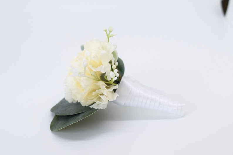 Carnation Boutonnieres Ivory Boutonnieres Groom Groomsman Etsy