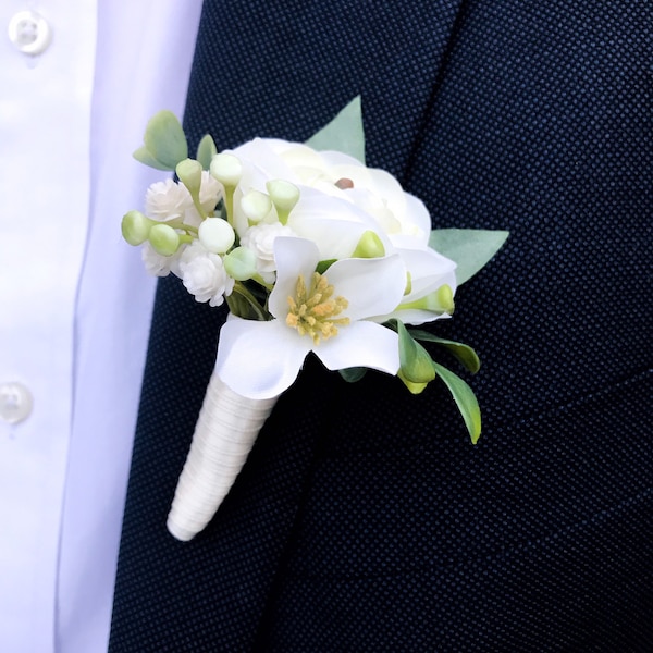 Boutonnieres, Prom, Groom, Groomsman, Wedding, Father of the Groom, Best Man, Father of the Bride, Ivory, Rose Boutonniere, Ranunculus.