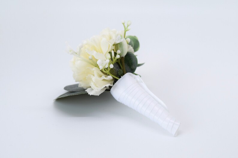 Carnation Boutonnieres Ivory Boutonnieres Groom Groomsman Etsy