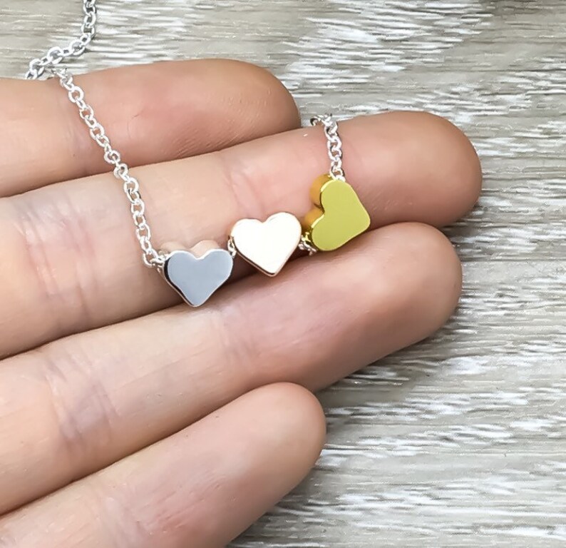 Generations Gift Granddaughter Gifts 3 Hearts Necklace with Card Grandmother Necklace Mom Necklace Meaningful Gift Dainty Jewelry