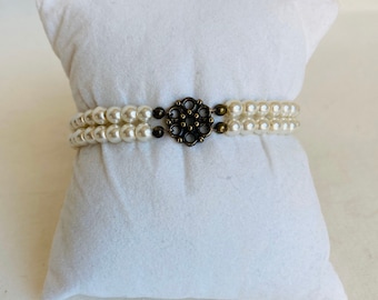 2 strand pearl bracelet, Multi strand pearl bracelet, 2 layer pearl bracelet, Multi layer pearl bracelet, 2 row pearl bracelet, Bracelet