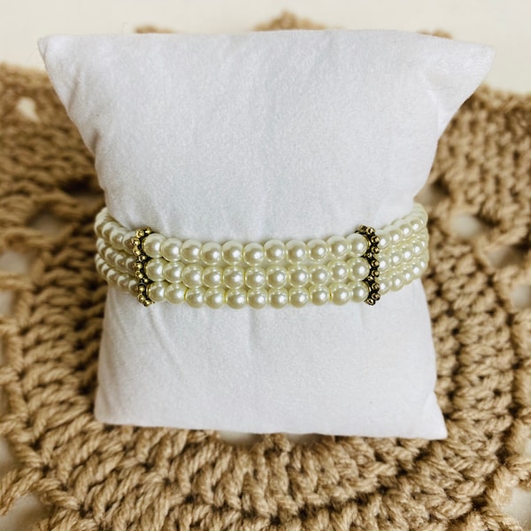 3 strand pearl bracelet, Multi layer pearl bracelet, 3 layer pearl Bracelet, Multi strand bracelet, 3 row pearl bracelet, Stacked bracelet