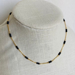 Mangalsutra, Golden and Silver tone, Modern mangalsutra, Chain mangalsutra, Black beads necklace, Layering black beads necklace Bild 3