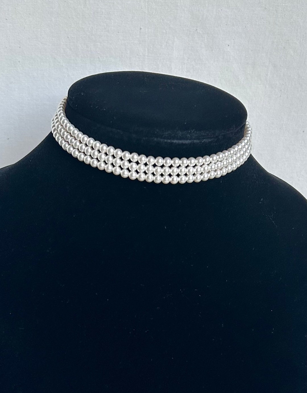 Madeline 3-Layered Pearl Choker main image 1