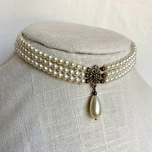 ★PEARLY MORE★ Three Line Leather Choker Necklace Black Leather Pearl Choker Necklace | MIZUKI – Marissa