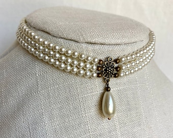 3 strand pearl choker, 3 layer custom choker, Pearl choker multi strand, Pearl choker necklace, Multi layer pearl choker, Edwardian choker