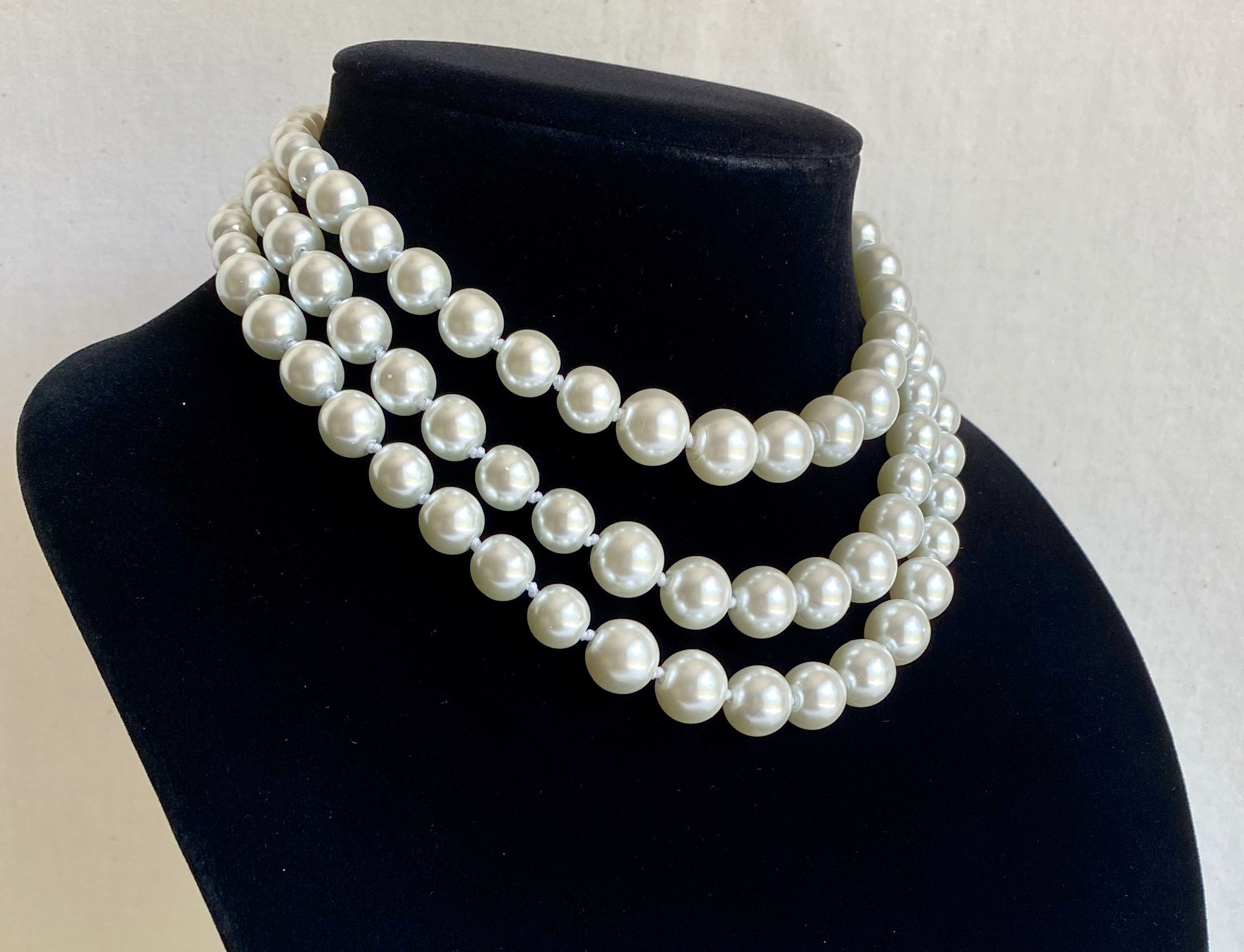 3 layer pearl necklace Handknotted graduated pearl necklace Etsy