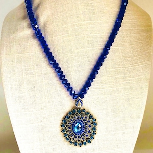 Royal blue necklace, Peacock color pendant necklace, Peacock necklace, Blue beaded necklace earrings set, Blue floral necklace
