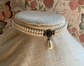 2 strand pearl choker, Pearl choker multi strand, Custom made choker, Pearl choker necklace, 2 layer pearl choker, Edwardian choker