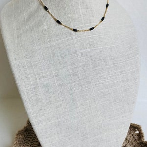 Mangalsutra, Golden and Silver tone, Modern mangalsutra, Chain mangalsutra, Black beads necklace, Layering black beads necklace Bild 2