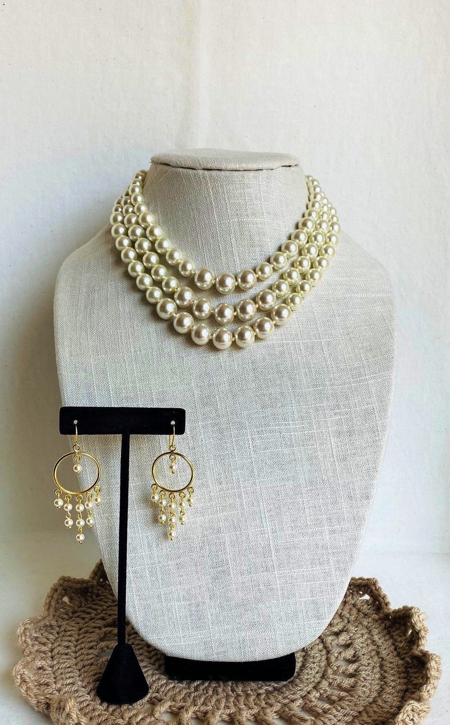 VINTAGE HOLLYWOOD☆5-way Knotted Pearl Necklace Elegant 5-strand Necklace, Straight Out of the 1940's, Ready