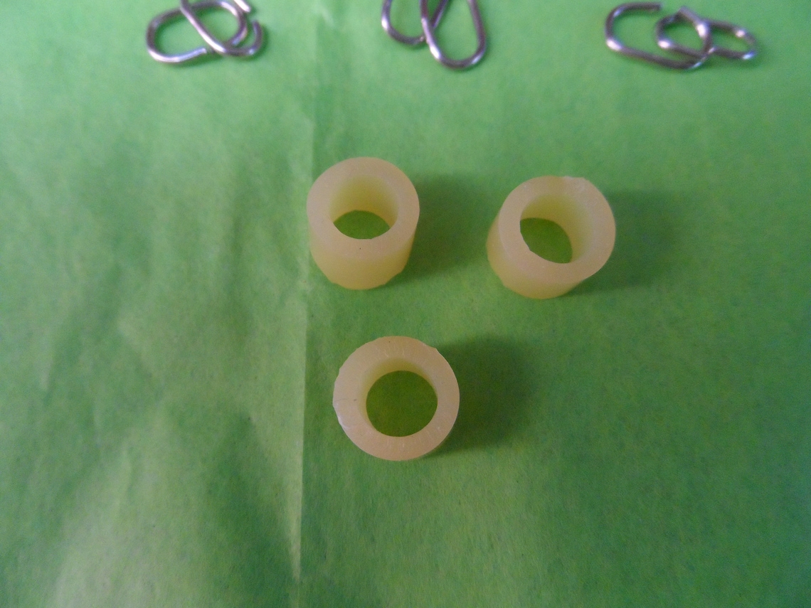 Kit 12 Set of 2 for 8 Dolls Repair Rubber Bands, Hooks, Rings