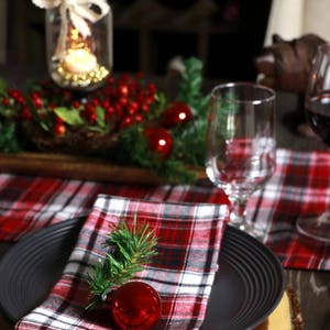Plaid Christmas Table Runner - Reversible
