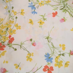 New Reversible Vintage Springmaid Jay Yang Pillowcases- Colorful Bouquets 1980s Bedding Vintage Bedding Percale Bouquet Pillowcases